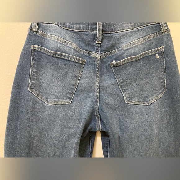 LuLaRoe 90s Relaxed Denim in the Baltic Wash - Picture 10 of 11